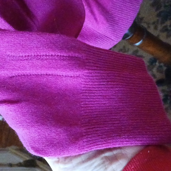 Vince sweater crew neck long sleeve Pullover Cashmere fuschia pink size M - Picture 9 of 11
